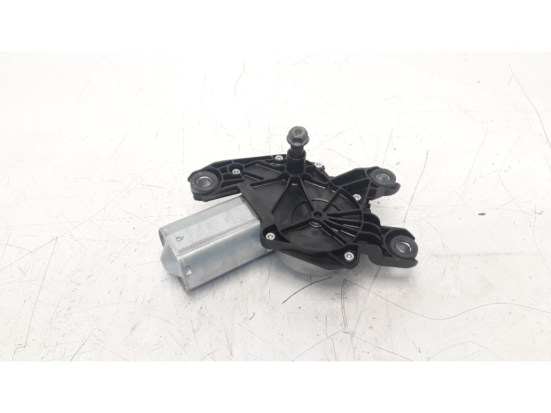 Recambio de motor limpia trasero para land rover evoque 2.2 td4 cat referencia OEM IAM LR024226  
