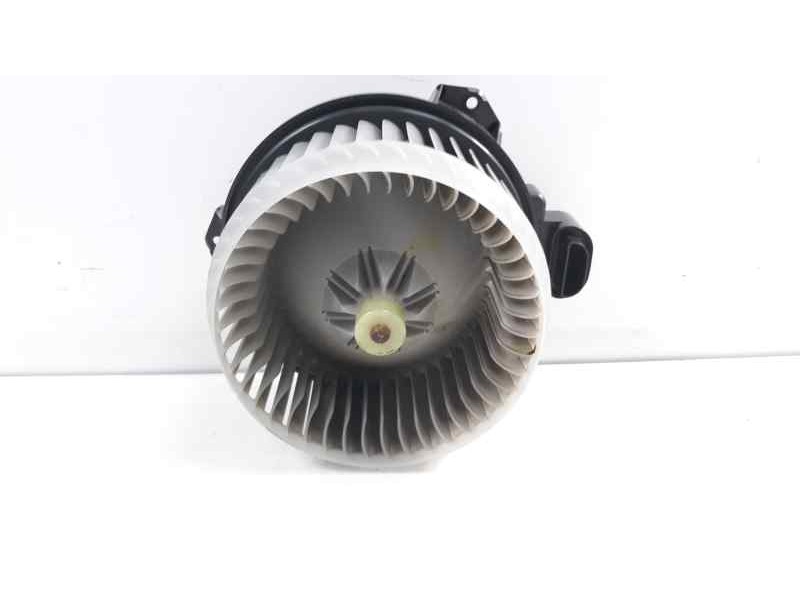 Recambio de ventilador calefaccion para toyota yaris active referencia OEM IAM 2727003010  