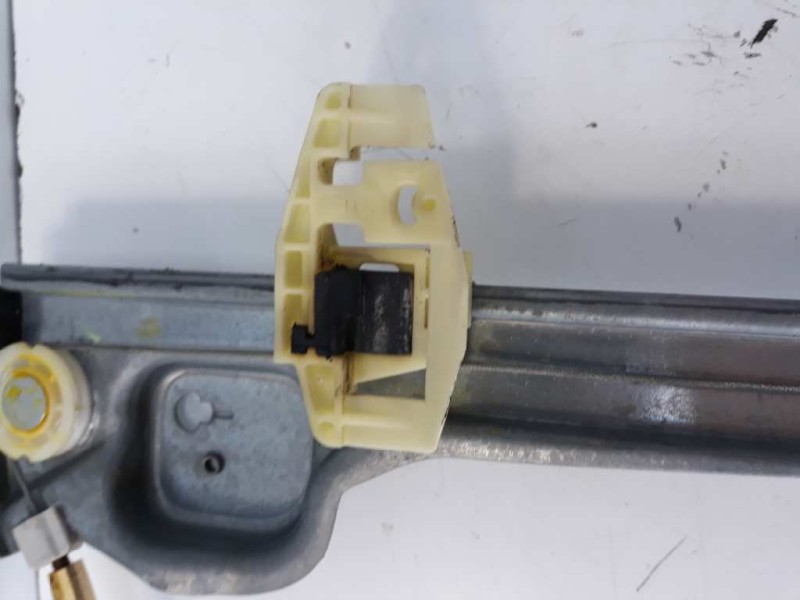 Recambio de elevalunas delantero izquierdo para peugeot 1007 urban referencia OEM IAM 9221R0  