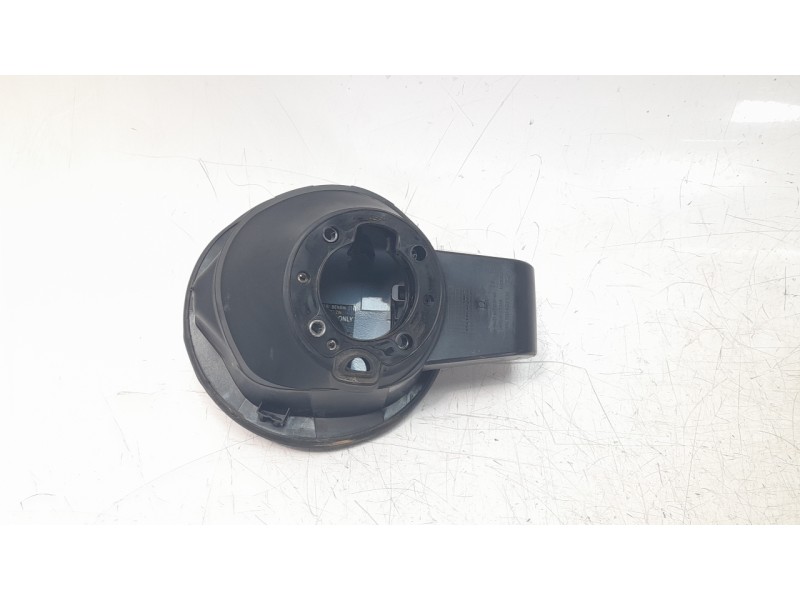 Recambio de tapa exterior combustible para hyundai ioniq referencia OEM IAM 69510G2000  