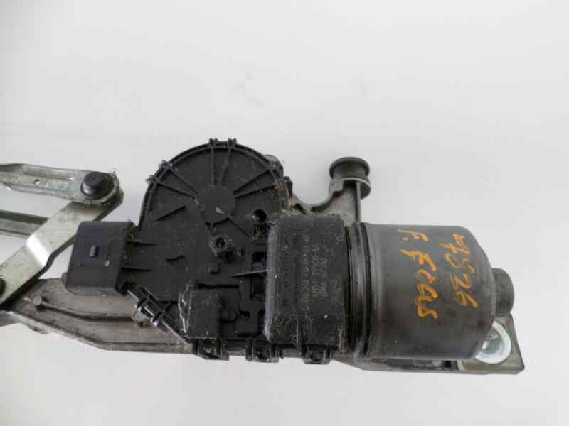 Recambio de motor limpia delantero para ford focus berlina (cap) sport referencia OEM IAM 4M5117508AA  