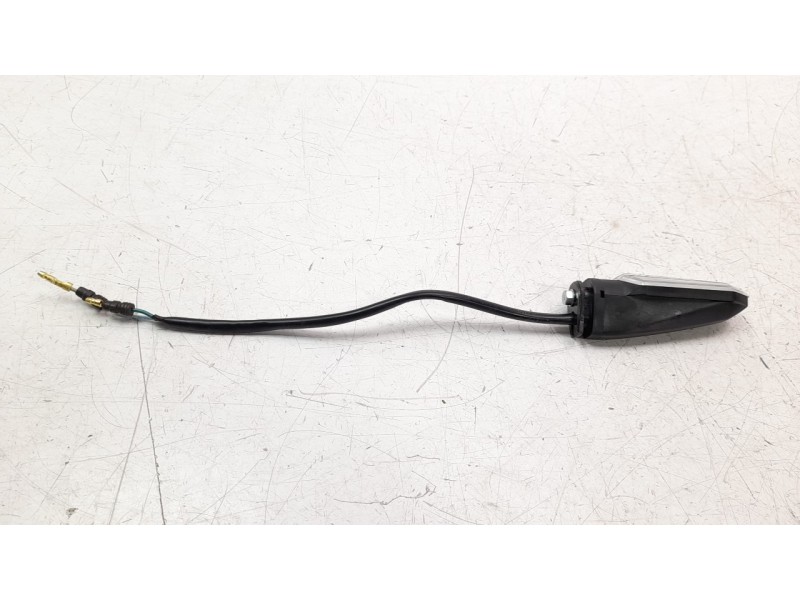 Recambio de piloto trasero izquierdo para honda cb 125 f referencia OEM IAM 33650K94T01  