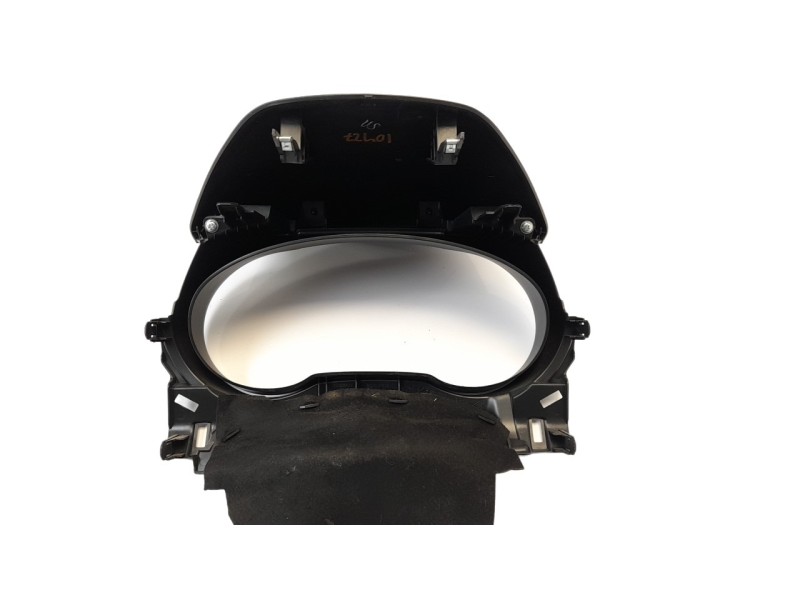 Recambio de moldura para nissan micra v (k14) 0.9 cat referencia OEM IAM 682405FA0A  