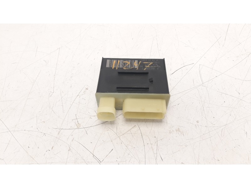 Recambio de caja precalentamiento para citroen c4 grand picasso 2.0 blue-hdi fap referencia OEM IAM 9801916680  