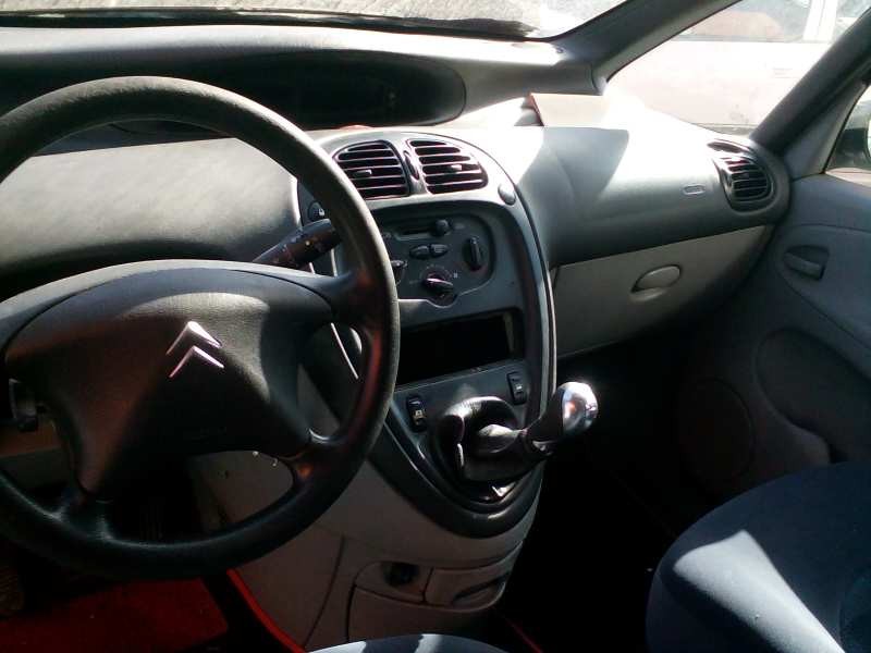 citroen xsara picasso del año 2004