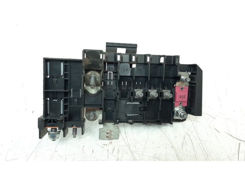 Recambio de caja reles / fusibles para mercedes-benz clase gla (w156) gla 200 cdi (156.908) referencia OEM IAM A2465401350  