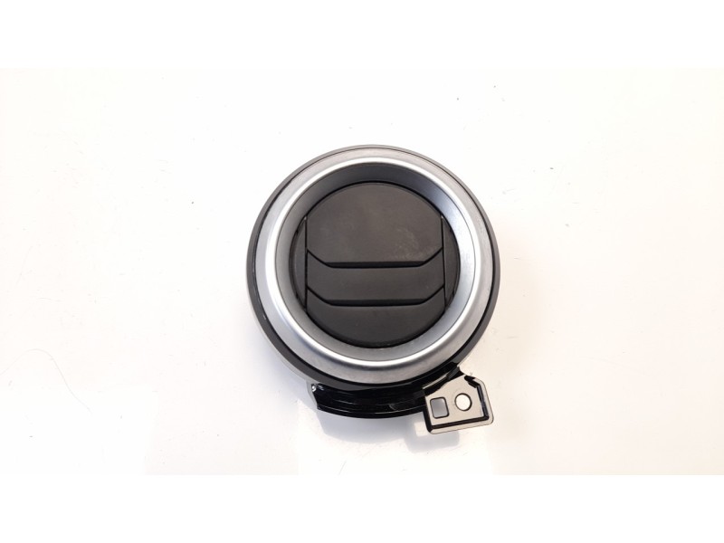 Recambio de rejilla aireadora para nissan micra v (k14) 0.9 cat referencia OEM IAM 687655FA0A  