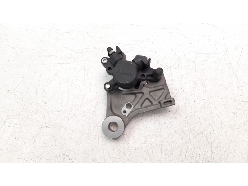 Recambio de pinza de freno trasera derecha para honda cb 125 f referencia OEM IAM 45250K94T01  