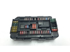 CAJA RELES / FUSIBLES 922487904 922487904 
