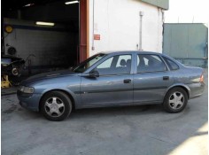 OPEL VECTRA B BERLINA