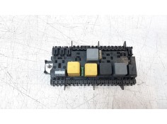 CAJA RELES / FUSIBLES A2469067100 