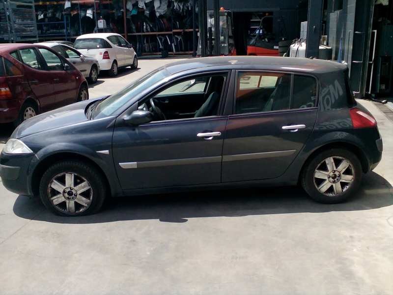 renault megane ii berlina 5p del año 2004
