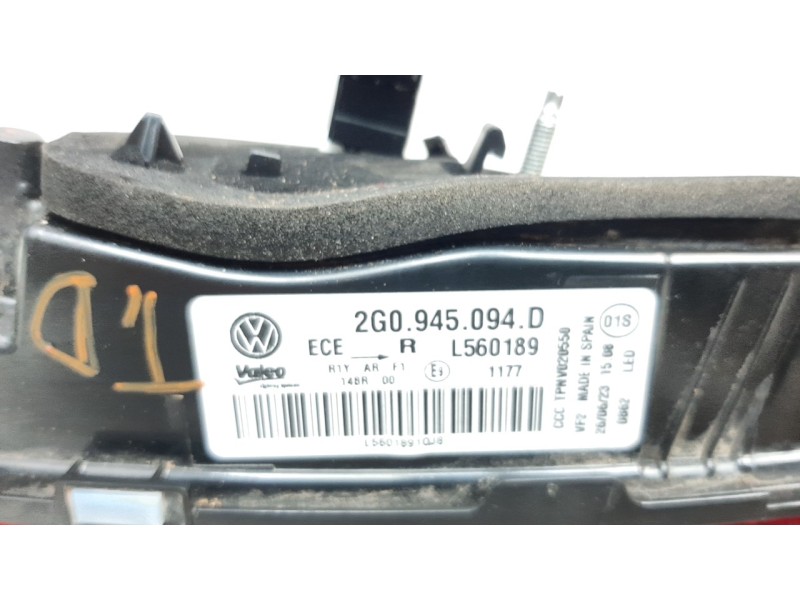 Recambio de piloto trasero derecho interior para volkswagen polo vi (ae1) basis referencia OEM IAM 2G0945094D  