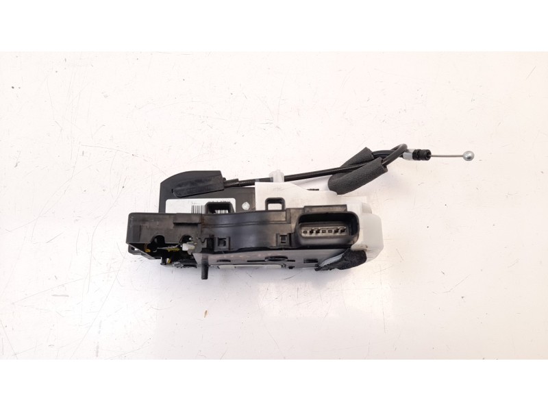 Recambio de cerradura puerta trasera derecha para hyundai ix35 1.7 crdi cat referencia OEM IAM 814202Y010  
