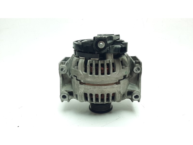 Recambio de alternador para opel vectra c berlina 2.2 16v cat (z 22 se) referencia OEM IAM 13229988 ALF040401HQ A10352