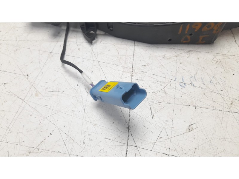 Recambio de maneta exterior delantera izquierda para citroen c4 x e-shine referencia OEM IAM 9686433780  