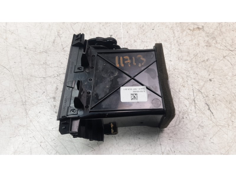 Recambio de aireador derecho para land rover evoque 2.2 sd4 cat referencia OEM IAM BJ32018B08BB  