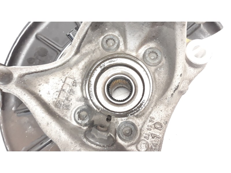 Recambio de mangueta delantera izquierda para volkswagen cc (358) 2.0 tdi referencia OEM IAM 3C0407257G  