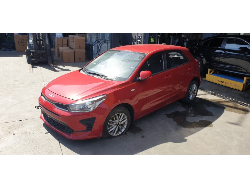 kia rio (yb) del año 2021