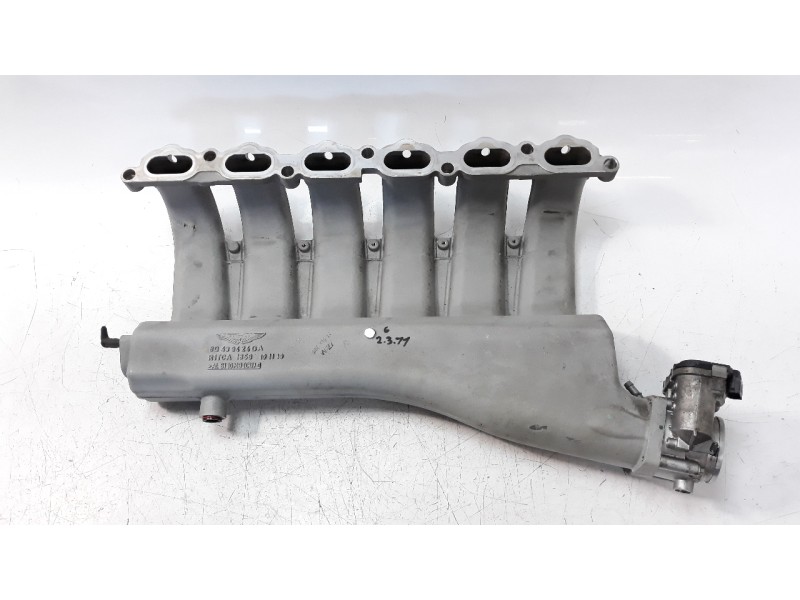 Recambio de colector admision para aston martin rapide 5.9 v12 cat referencia OEM IAM 8G439424DA  