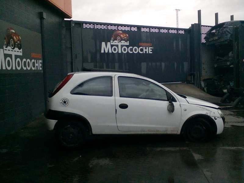 opel corsa c del año 2003