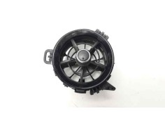 Recambio de rejilla aireadora para toyota yaris hybrid active referencia OEM IAM 5556862280  