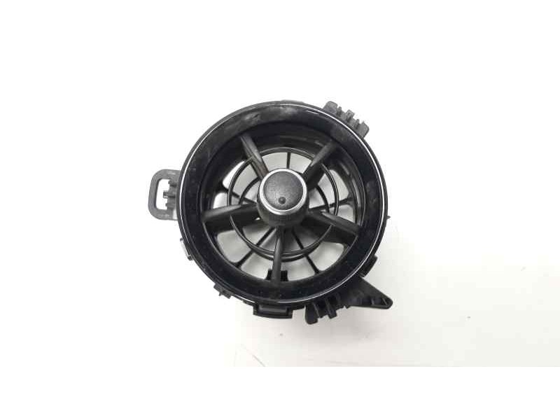 Recambio de rejilla aireadora para toyota yaris hybrid active referencia OEM IAM 5556862280  