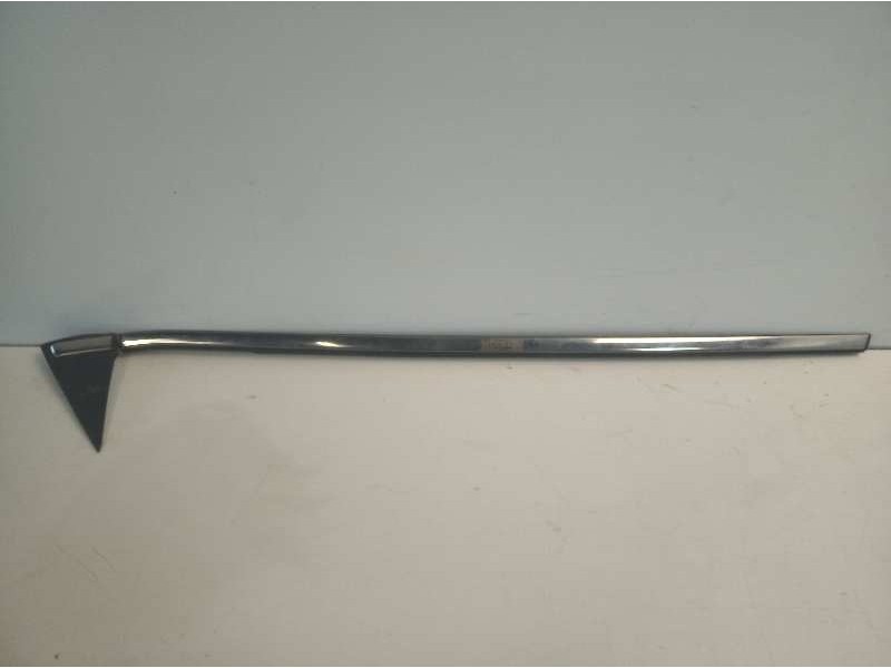 Recambio de moldura para citroen c3 collection referencia OEM IAM   
