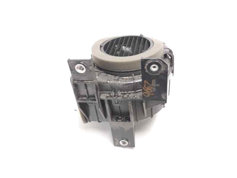 Recambio de electroventilador para toyota yaris hybrid active referencia OEM IAM 923052040  