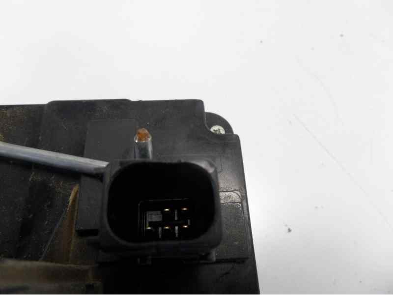 Recambio de cerradura puerta trasera derecha para opel vectra c berlina 1.9 cdti referencia OEM IAM   