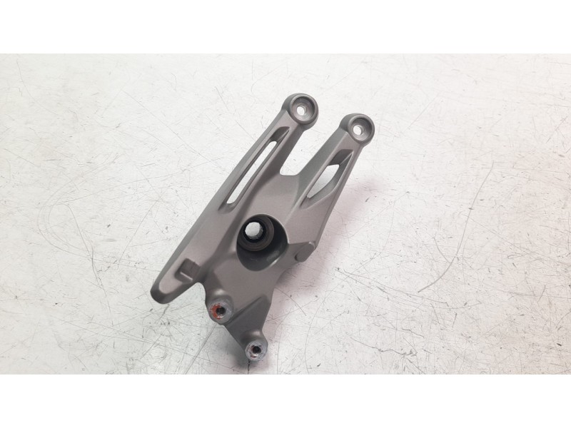 Recambio de soporte motor para yamaha tenere 700 referencia OEM IAM BAGF13150000  