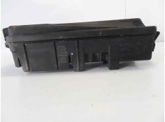 Recambio de caja reles / fusibles para opel vectra c berlina 1.9 cdti referencia OEM IAM 13170900 519065106  2