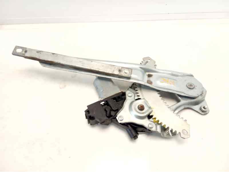 Recambio de elevalunas trasero derecho para nissan juke (f15) acenta referencia OEM IAM 827201U600 106802017 111774