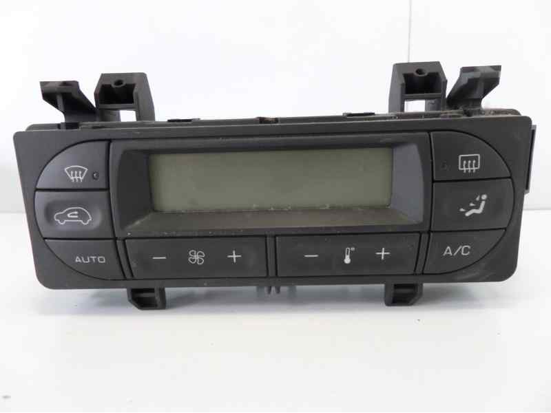 Recambio de mando climatizador para citroen c3 1.4 hdi sx referencia OEM IAM 93677775XT  