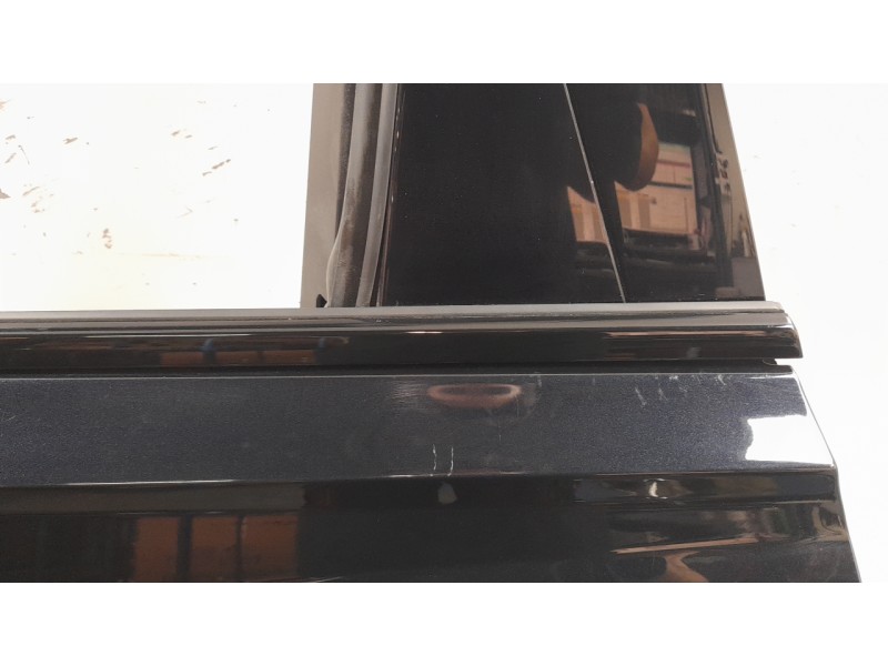 Recambio de puerta trasera izquierda para audi q7 4mg referencia OEM IAM 4M0833051E  