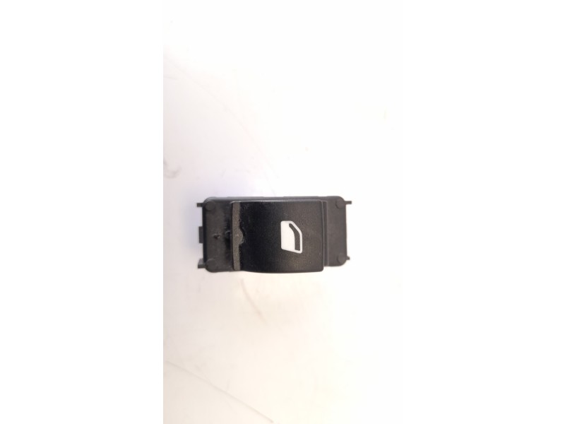 Recambio de mando elevalunas trasero derecho para citroen c-elysée exclusive referencia OEM IAM 96766662ZD  