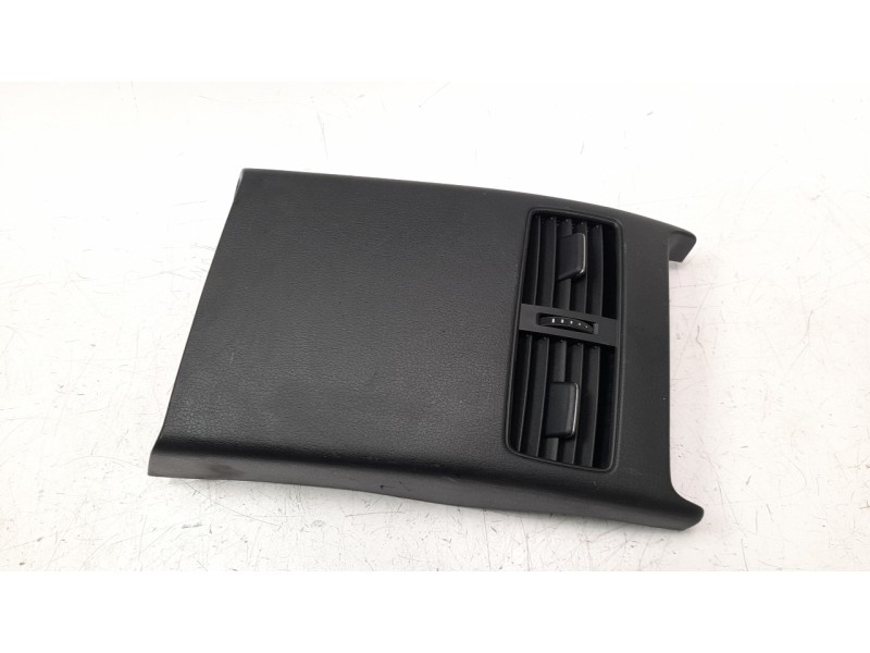 Recambio de rejilla aireadora para mazda cx-30 referencia OEM IAM DRF764471  