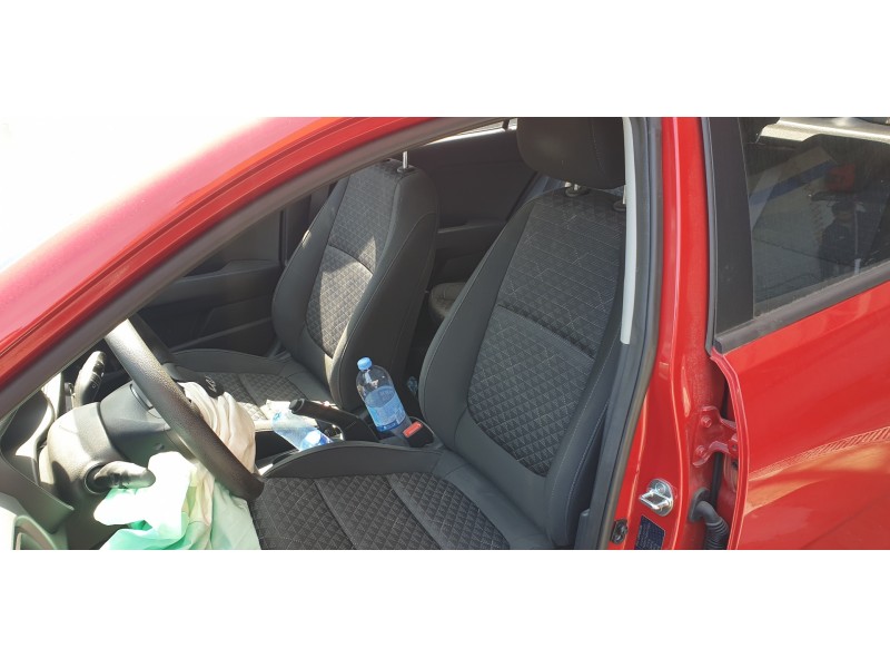 kia rio (yb) del año 2021