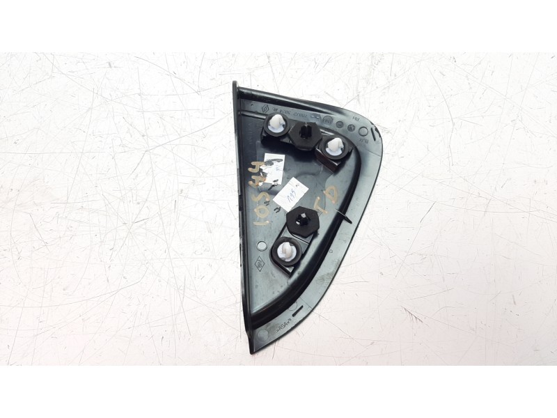 Recambio de moldura para dacia sandero referencia OEM IAM 788723024R  