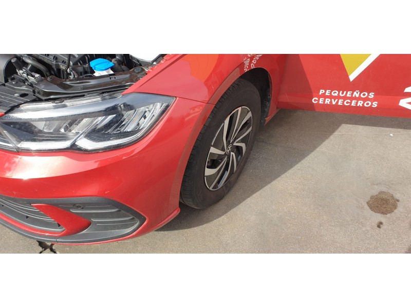 Recambio de amortiguador delantero izquierdo para volkswagen polo vi (ae1) basis referencia OEM IAM 2Q0413031BA  