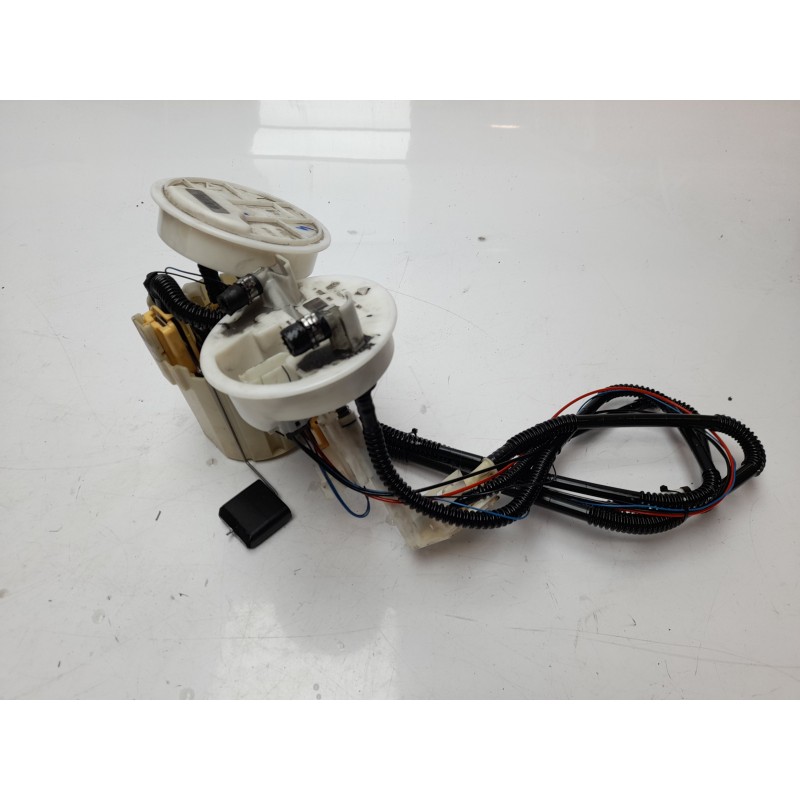 Recambio de bomba combustible para mercedes-benz clase clc (cl203) clc 220 cdi (la) (203.708) referencia OEM IAM A2034707304  