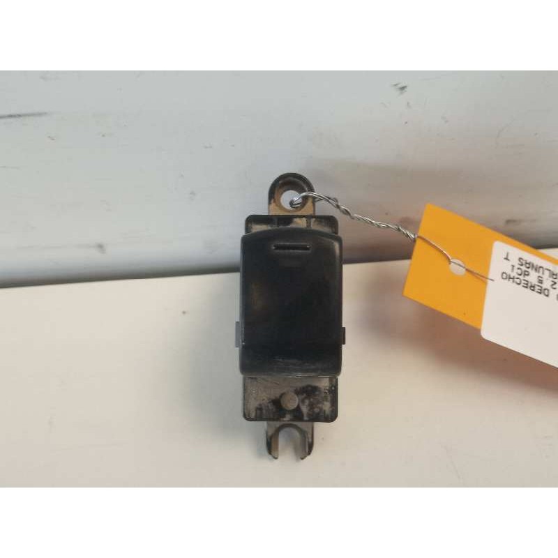 Recambio de mando elevalunas trasero derecho para nissan pathfinder (r51) 2.5 dci platinum referencia OEM IAM  NIS19740 