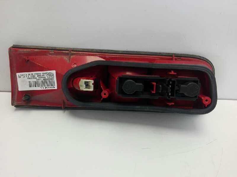 Recambio de piloto trasero izquierdo para renault safrane (b54) 2.2 dt (b54g) referencia OEM IAM 7700428401  