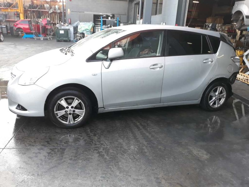 toyota verso del año 2009