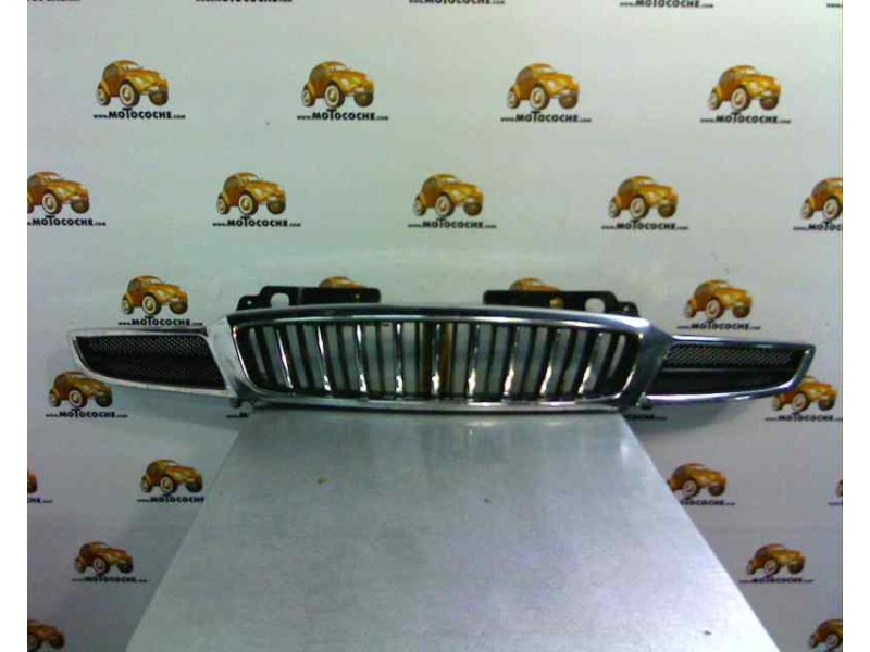 Recambio de rejilla delantera para daewoo tacuma 1.6 cat referencia OEM IAM 96377691 DW7152001 7156