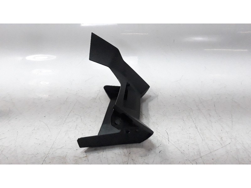 Recambio de moldura para bmw f 900 r referencia OEM IAM 77319445107  