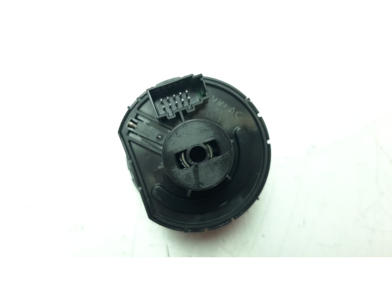 Recambio de mando luces para seat leon st (5f8) 2.0 tdi referencia OEM IAM 5G0941431AF  