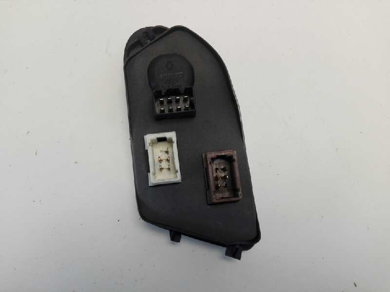 Recambio de mando elevalunas delantero izquierdo para renault safrane (b54) 2.2 dt (b54g) referencia OEM IAM   