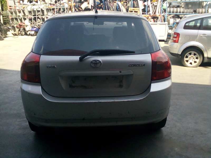 toyota corolla (e12) del año 2002