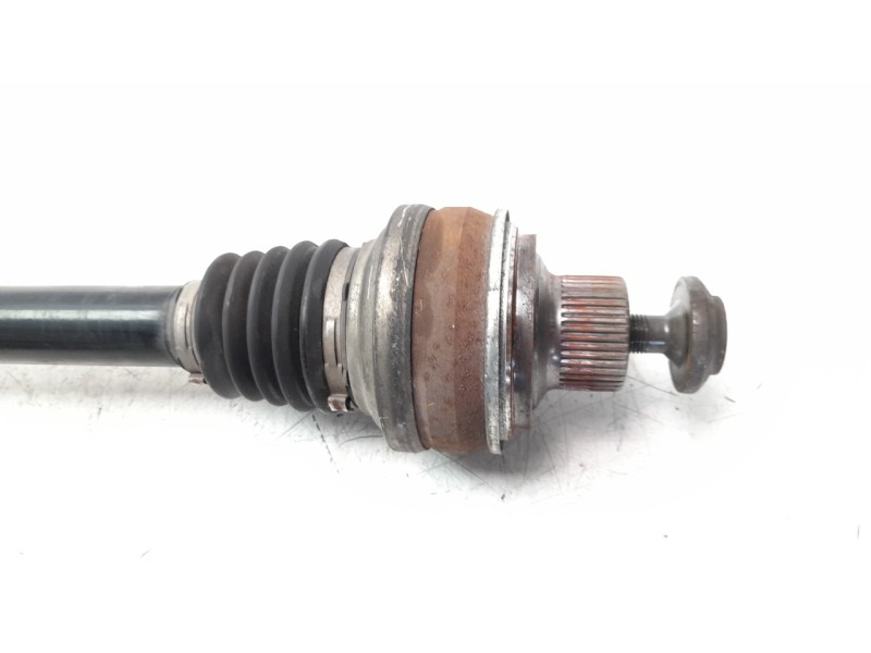 Recambio de transmision trasera derecha para audi q7 4mg referencia OEM IAM 4M0501203D  